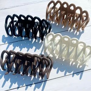 🆕 4pcs Hair Claw Clips: Strong Hold & Nonslip